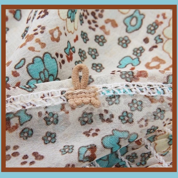 Front Slit Button Front Boho 3/4 Slv Lightweight - Picture 3 of 14